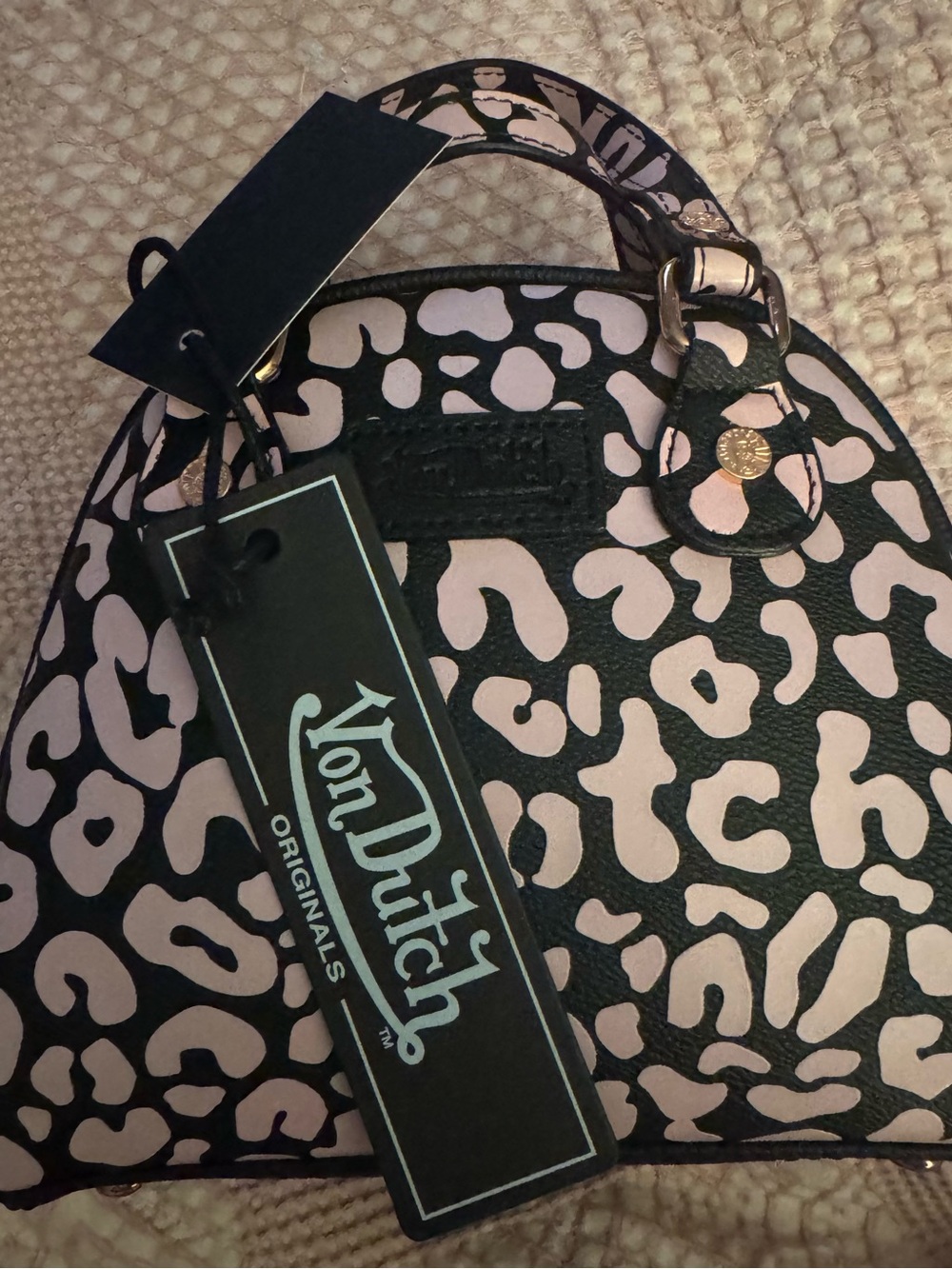Von Dutch Women's Crossbody Hand Bag Pink Cheetah Bowling Bag NWT - Picture 4 of 8